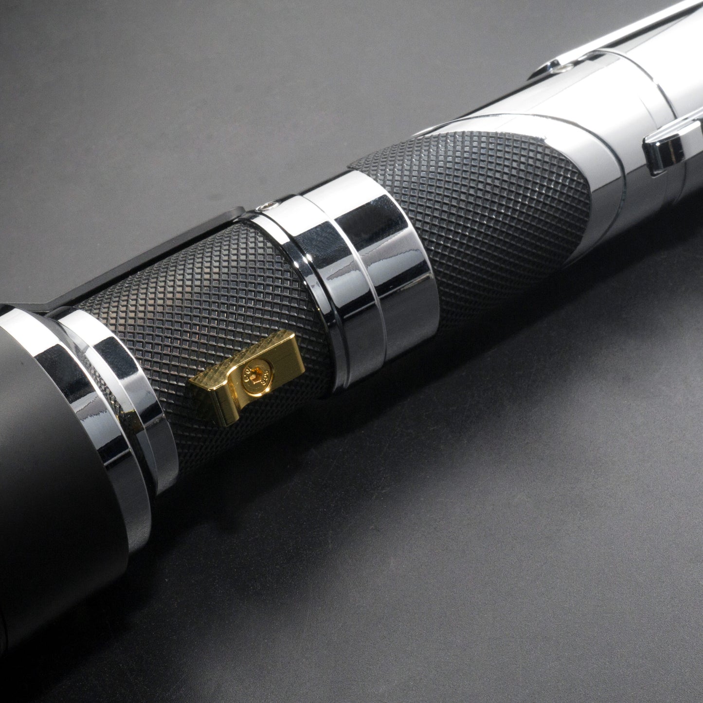 THE DOOKU DEFECTOR LIGHTSABER
