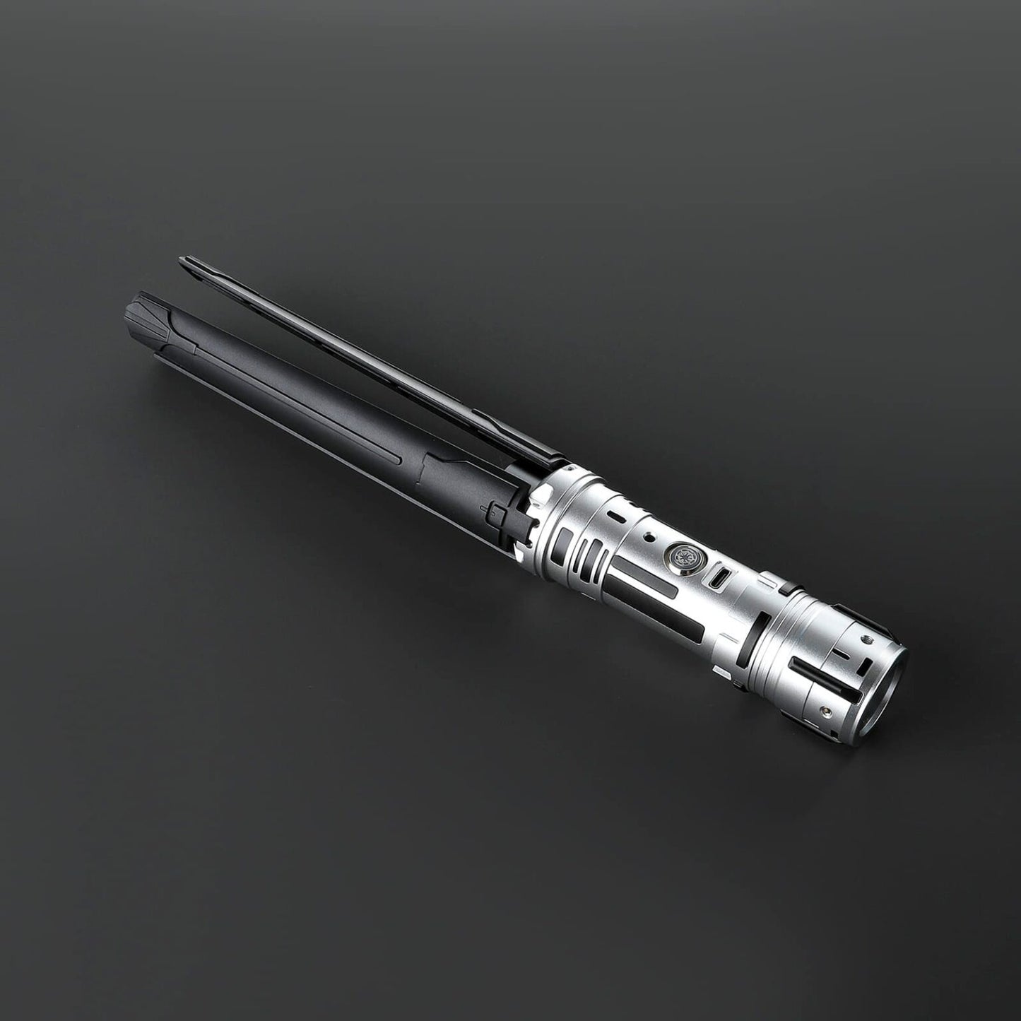 DISPLAY LIGHTSABER TRIPOD