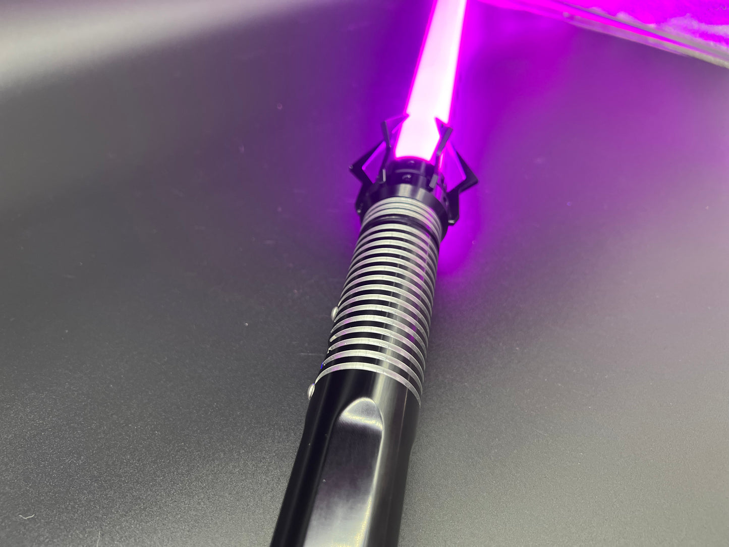 THE SKYKILLER CLAW LIGHTSABER