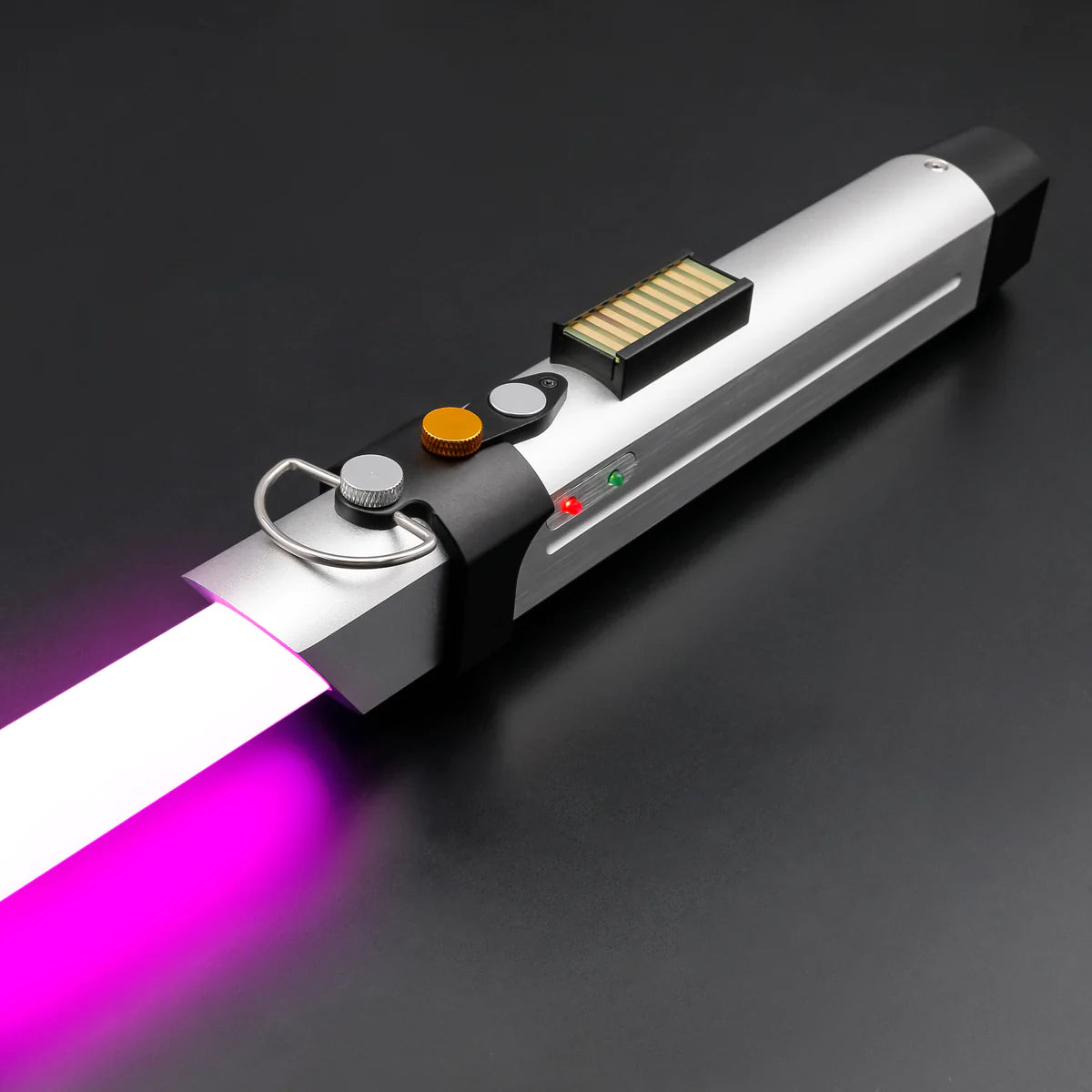THE ATTACK OF ANAKIN DX SABER