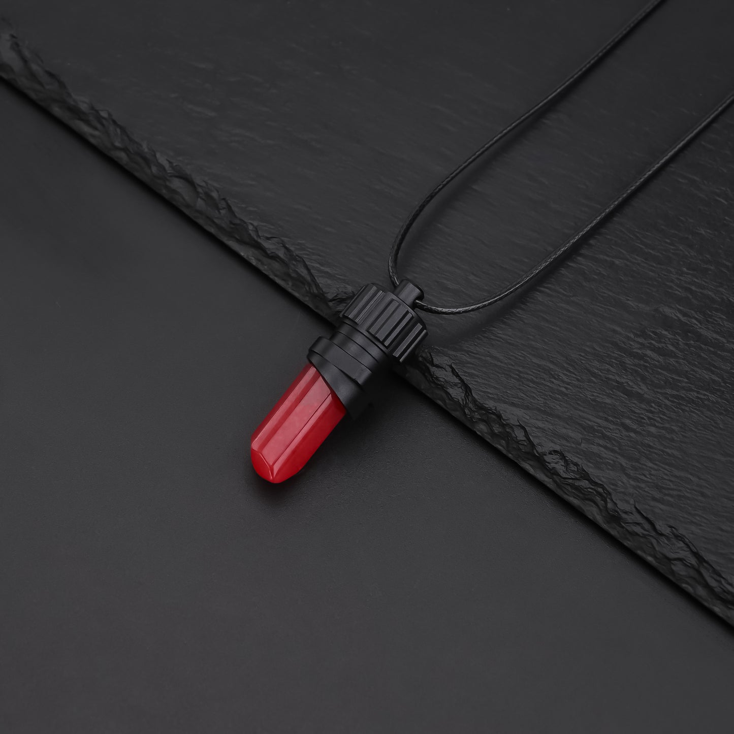 KYBER CRYSTAL NECKLACE