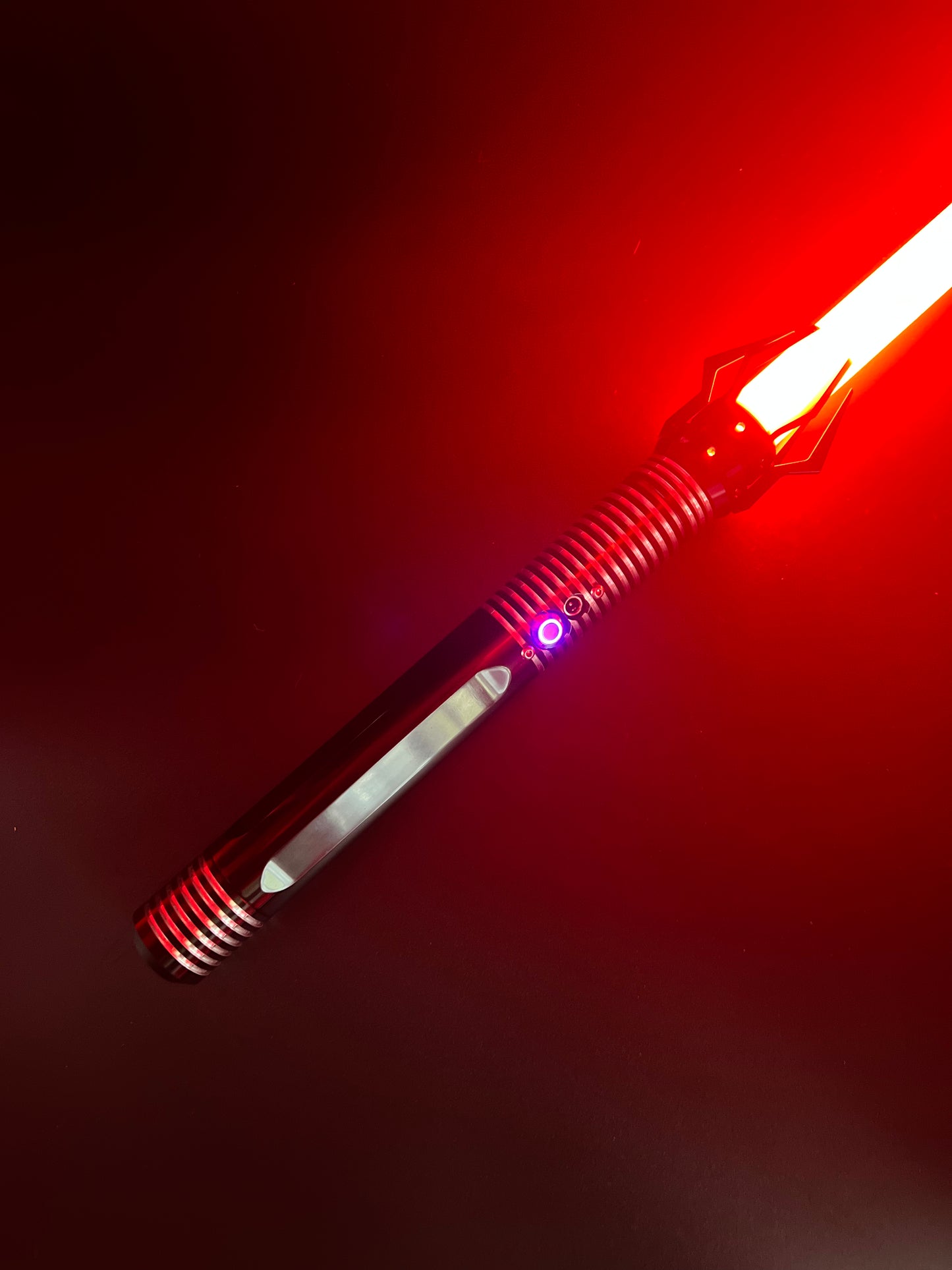 THE SKYKILLER CLAW LIGHTSABER