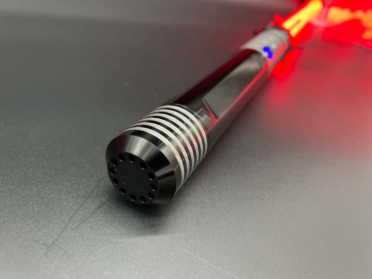 THE SKYKILLER CLAW LIGHTSABER