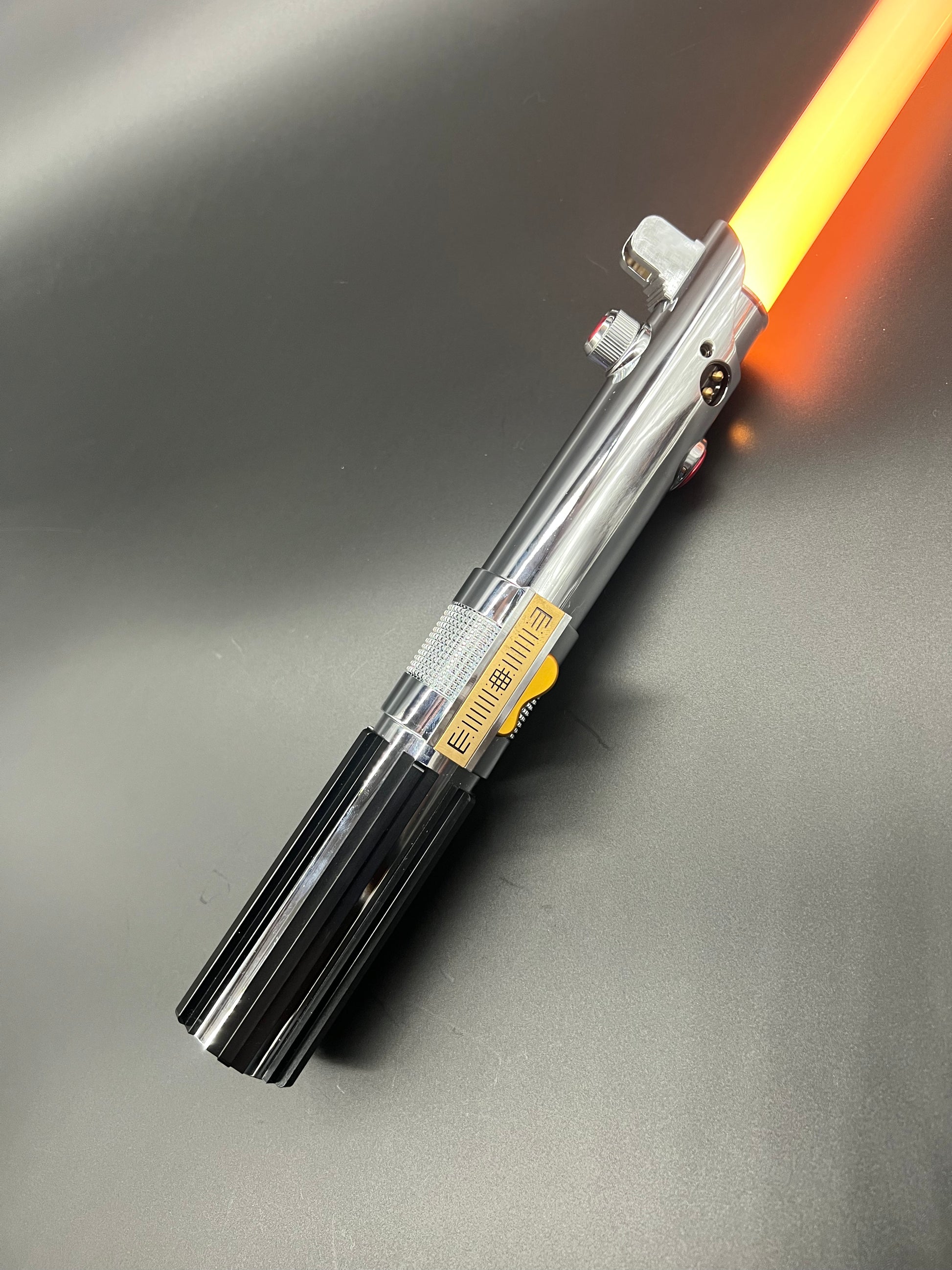 カスタムライトセーバー Ultrasabers Chosen One IMG_4155.heic?v=1691089742&