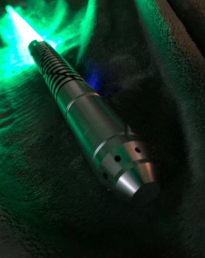 THE XANDORIAN TYTHON LIGHTSABER