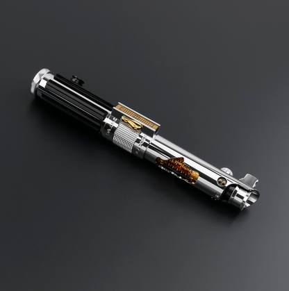 THE CHOSEN ONE LIGHTSABER (EXPOSED KYBER CRYSTAL)