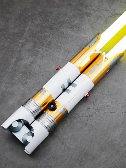 THE TEMPLE GUARDIAN LIGHTSABER STAFF