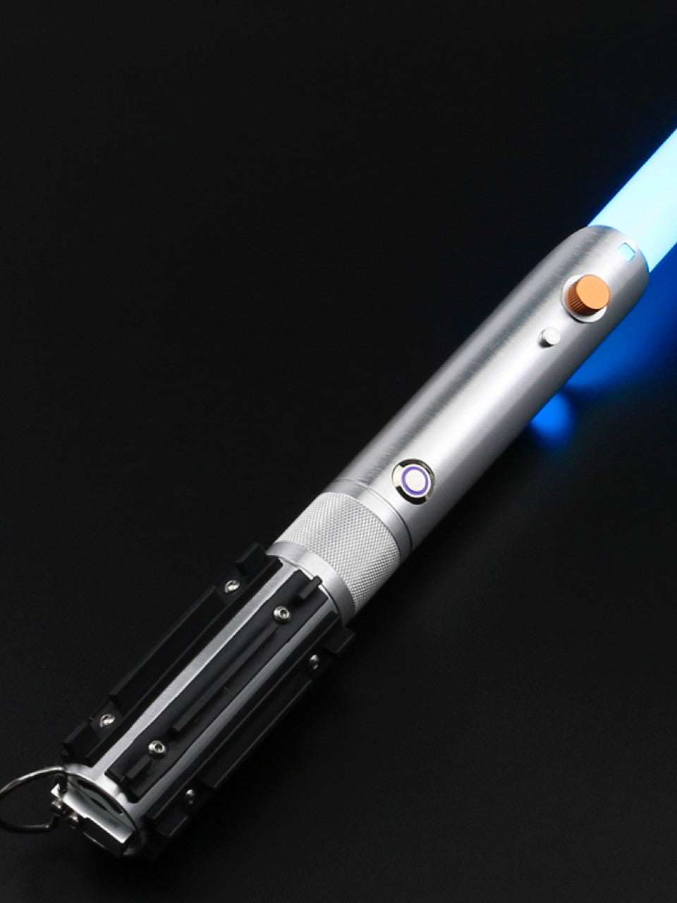 THE SKYWALKER LEGACY LIGHTSABER SE