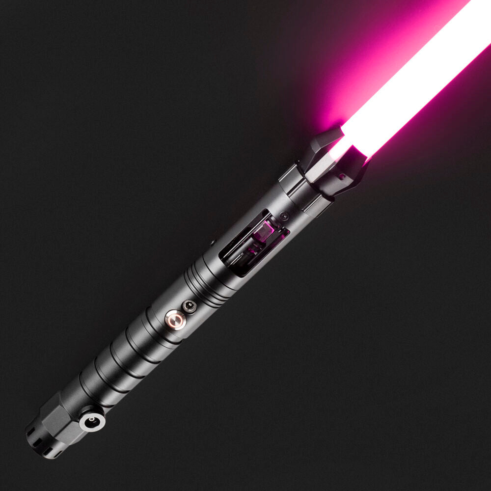 THE KYBER KRUSHER LIGHTSABER