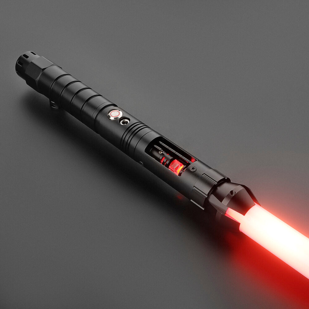 THE KYBER KRUSHER LIGHTSABER