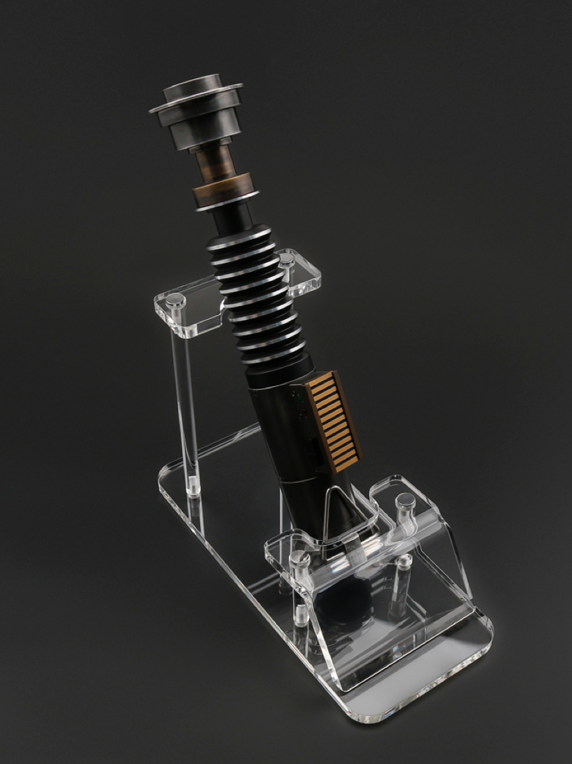 UNIVERSAL VERTICAL LIGHTSABER DISPLAY STAND
